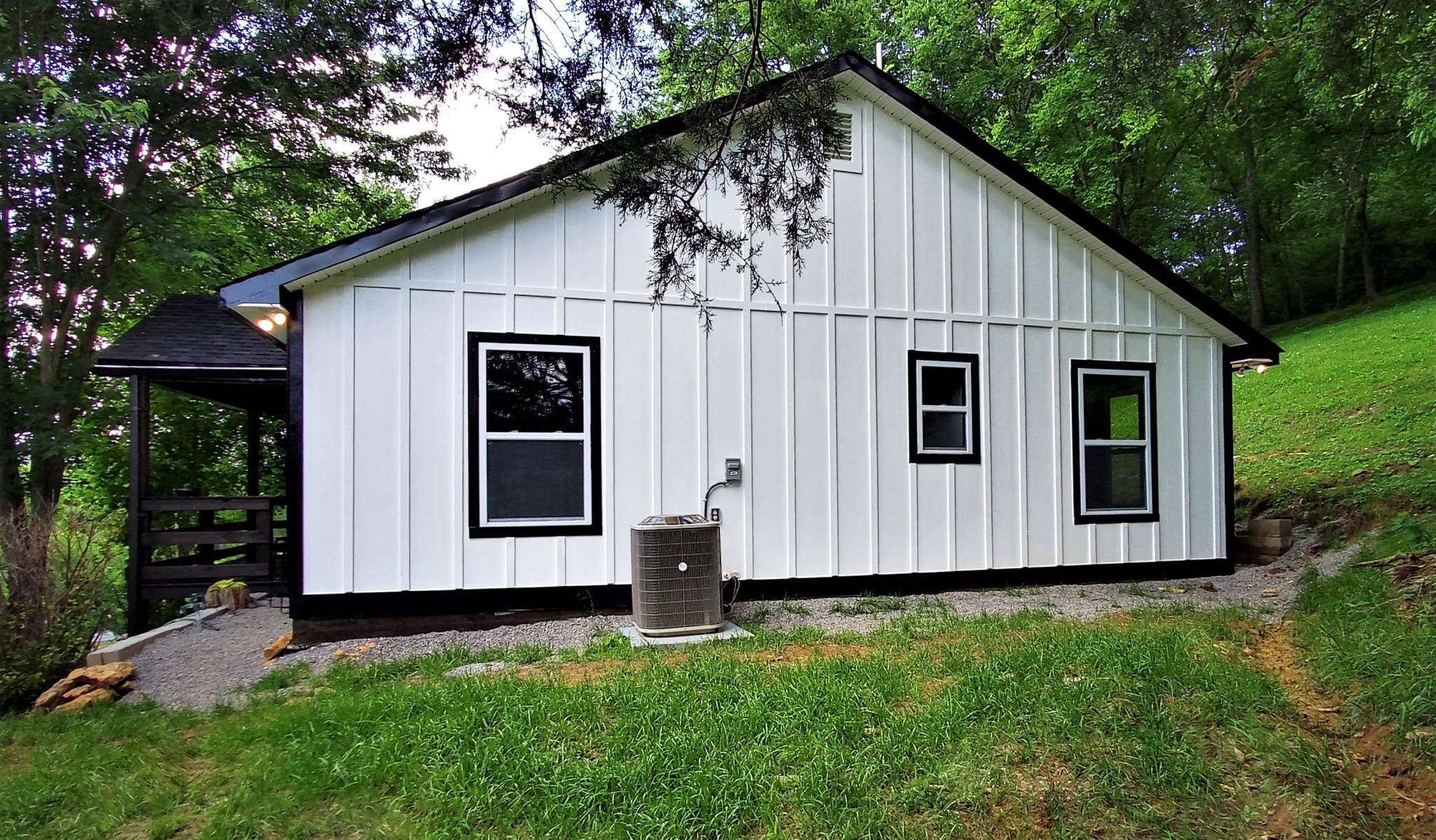 Image 3 of 81 For 1628 29th Terrace
