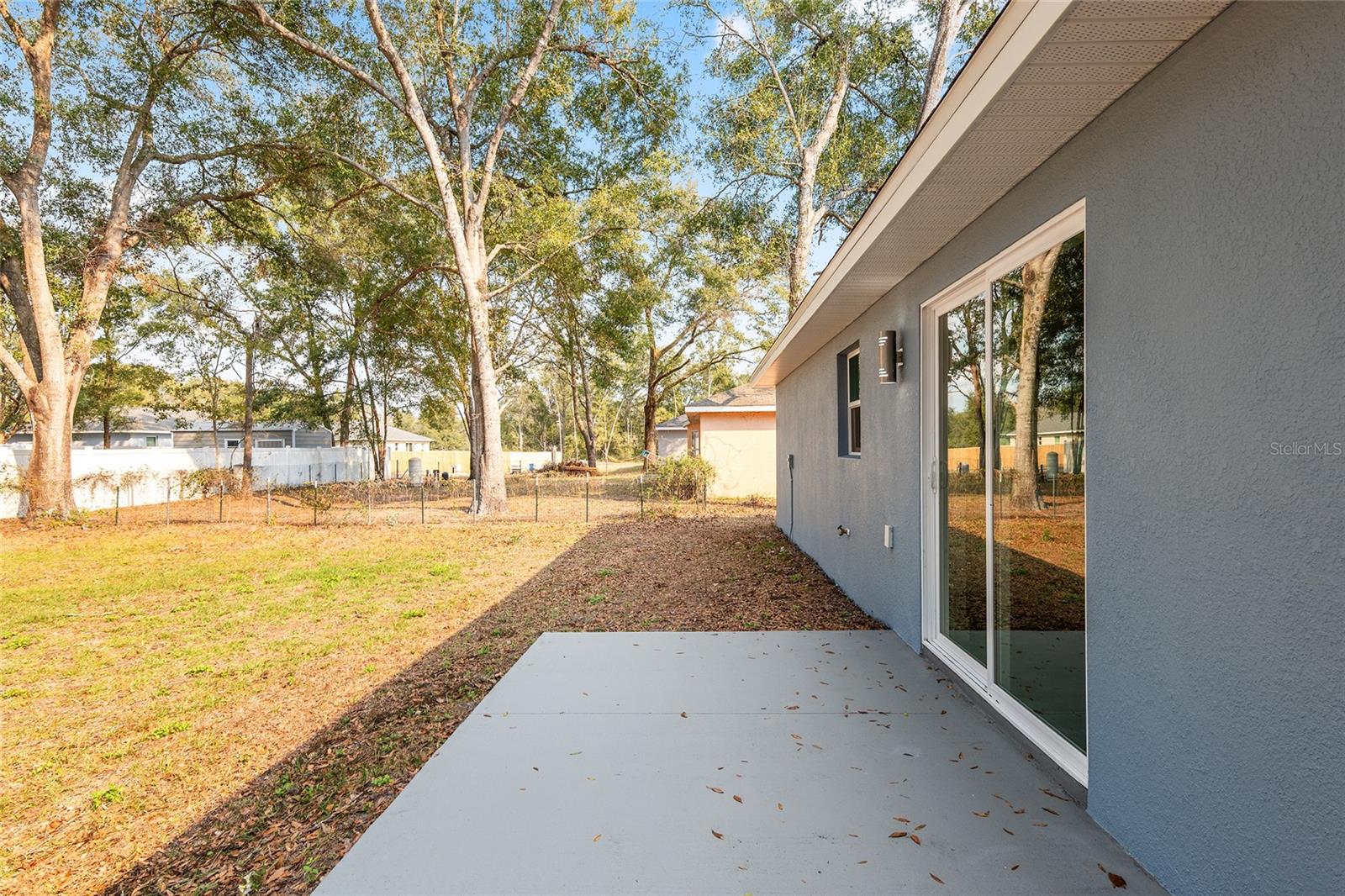 Image 7 of 38 For 13345 106 Street