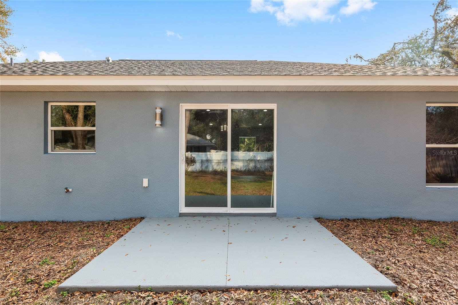 Image 9 of 38 For 13345 106 Street