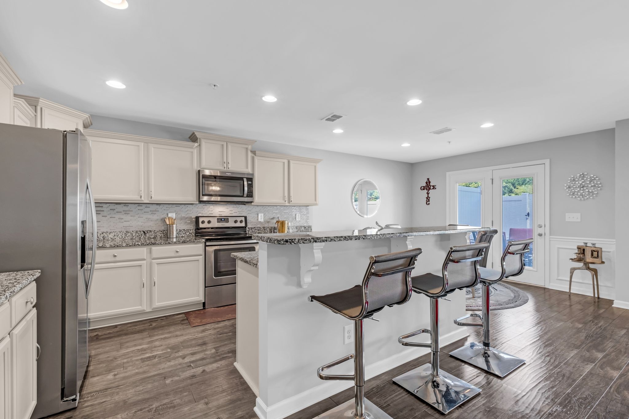 Image 10 of 17 For 4643 32nd Place