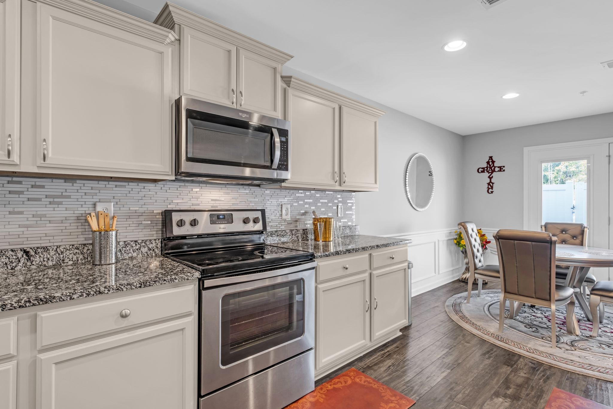 Image 11 of 17 For 4643 32nd Place