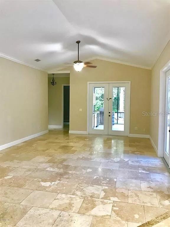 Image 4 of 9 For 561 42nd Street