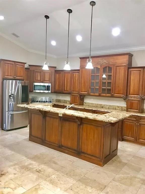 Image 6 of 9 For 561 42nd Street