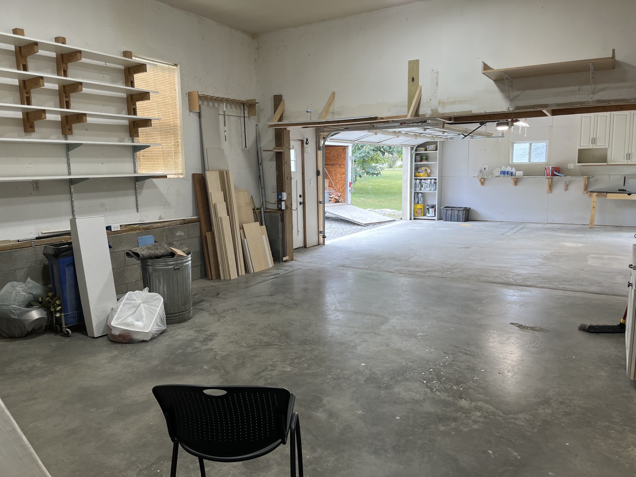 Listing photo id 16 for 5251 180th Avenue Road