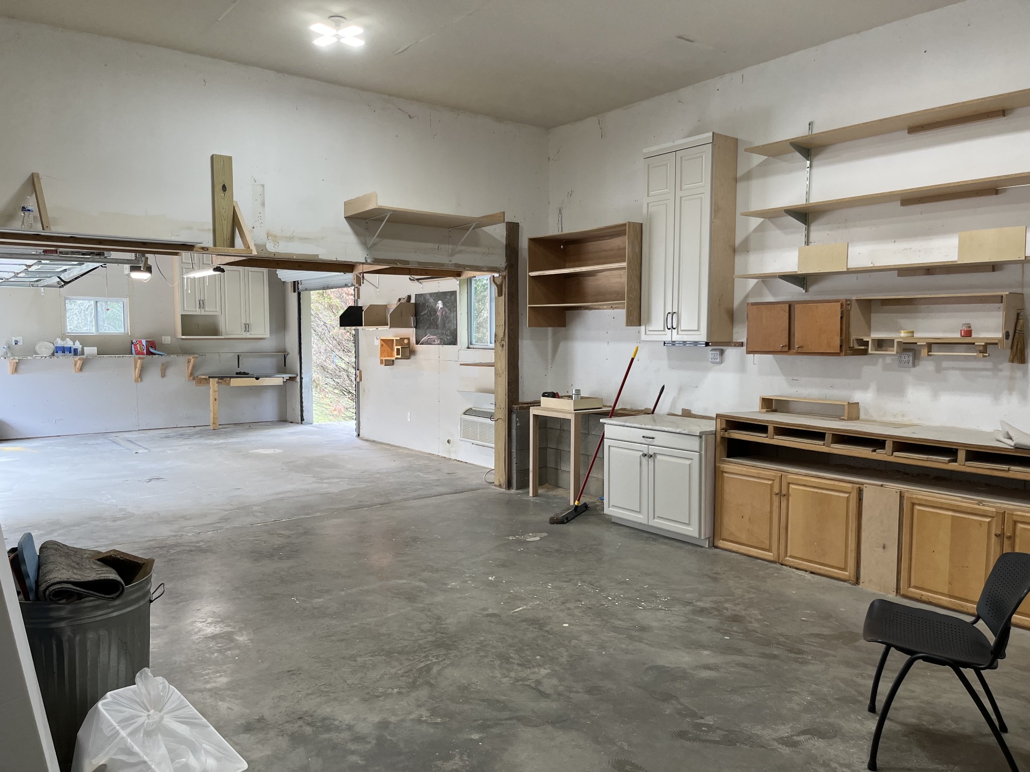 Listing photo id 17 for 5251 180th Avenue Road