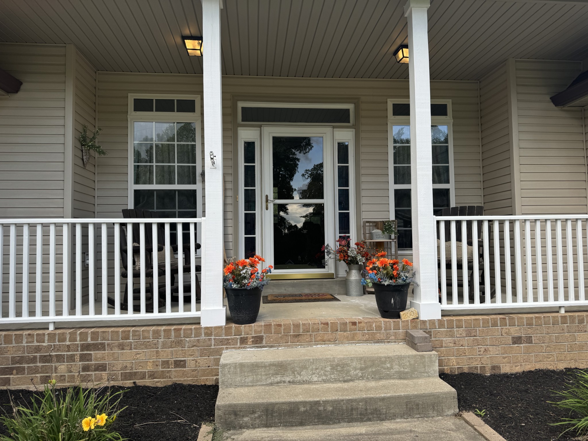 Listing photo id 0 for 5251 180th Avenue Road
