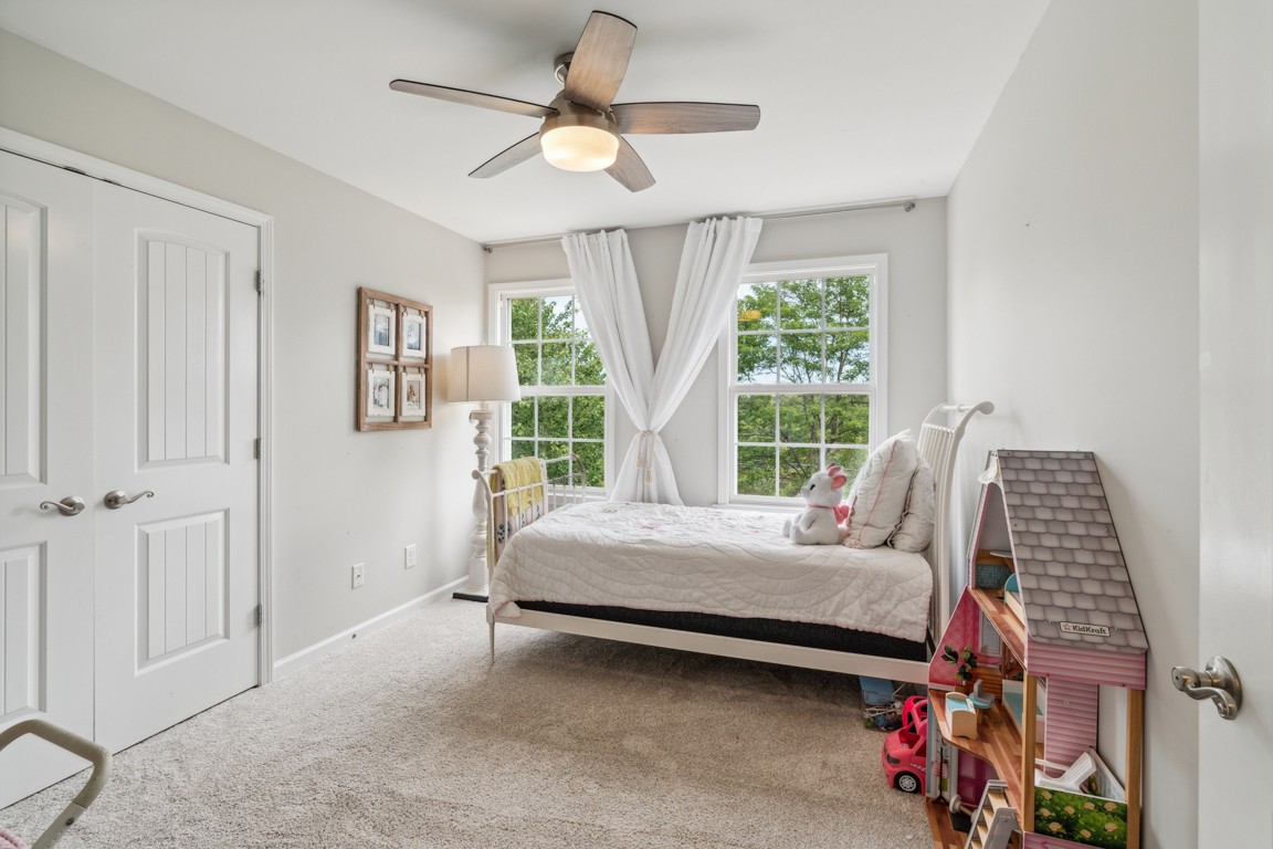 Listing photo id 7 for 12282 80th Street
