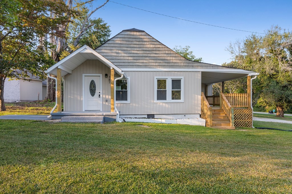 Image 3 of 19 For 4358 Deltona Boulevard