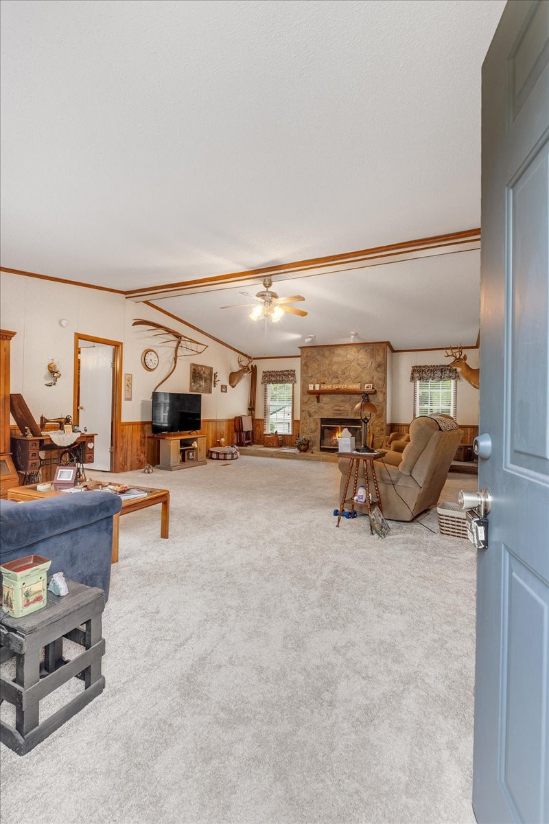 Image 5 of 35 For 8998 94th Street D