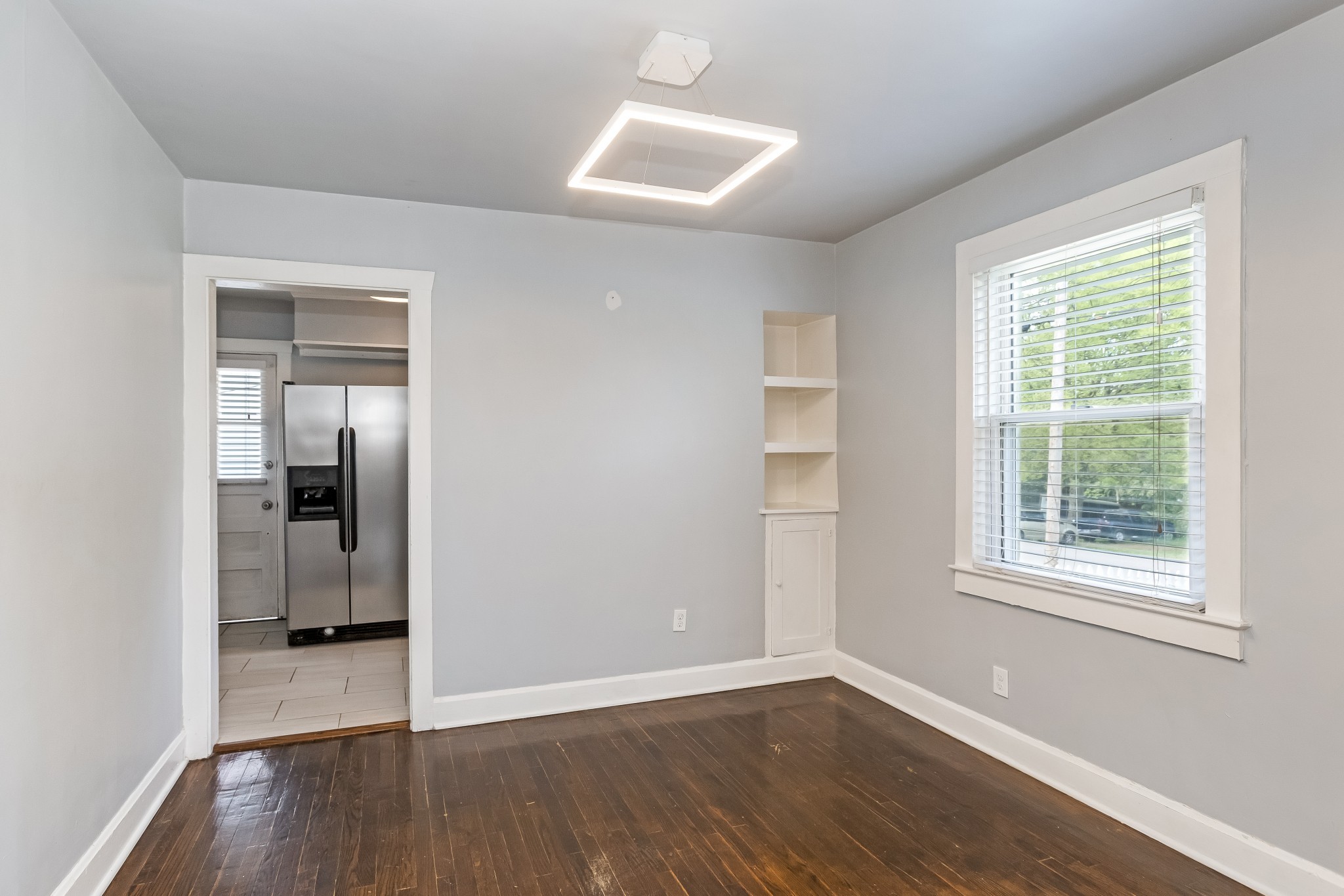 Image 9 of 53 For 10540 49th Avenue Rd