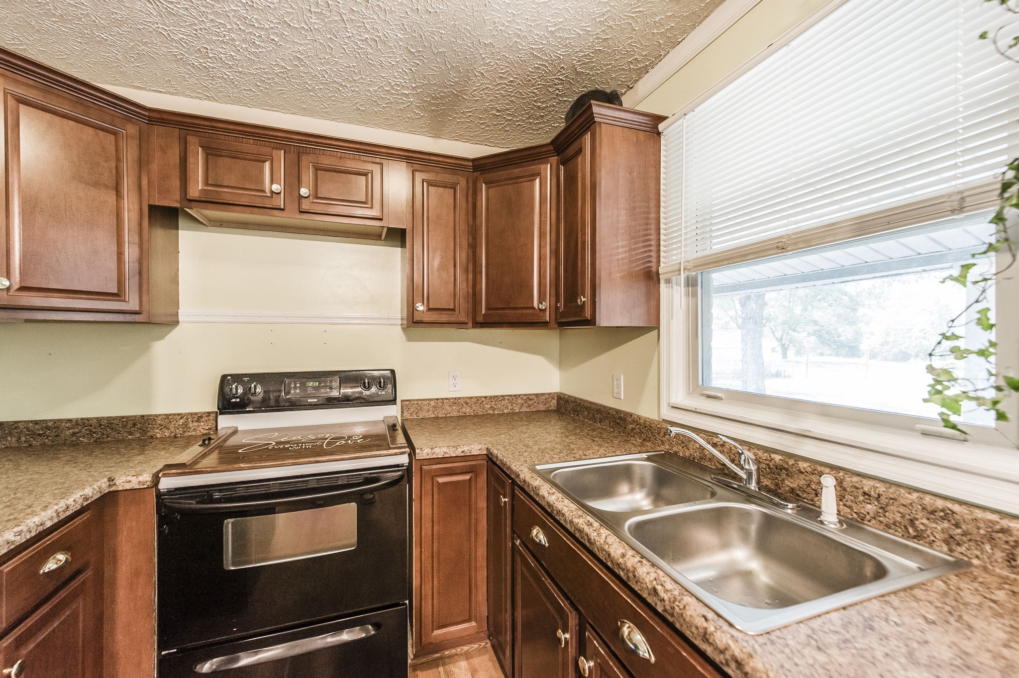 Image 12 of 20 For 5870 64th Street Road