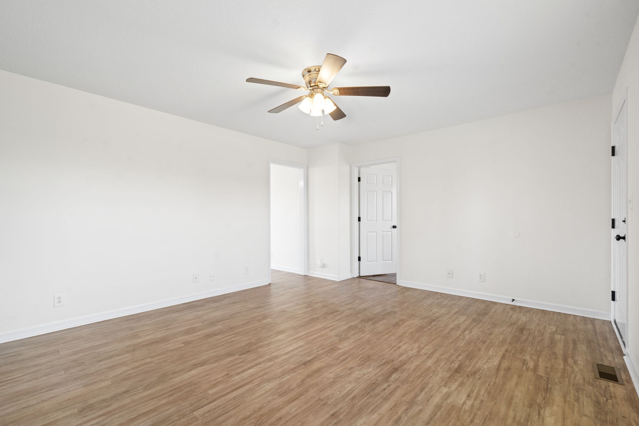 Image 7 of 64 For 8200 125th Court Road