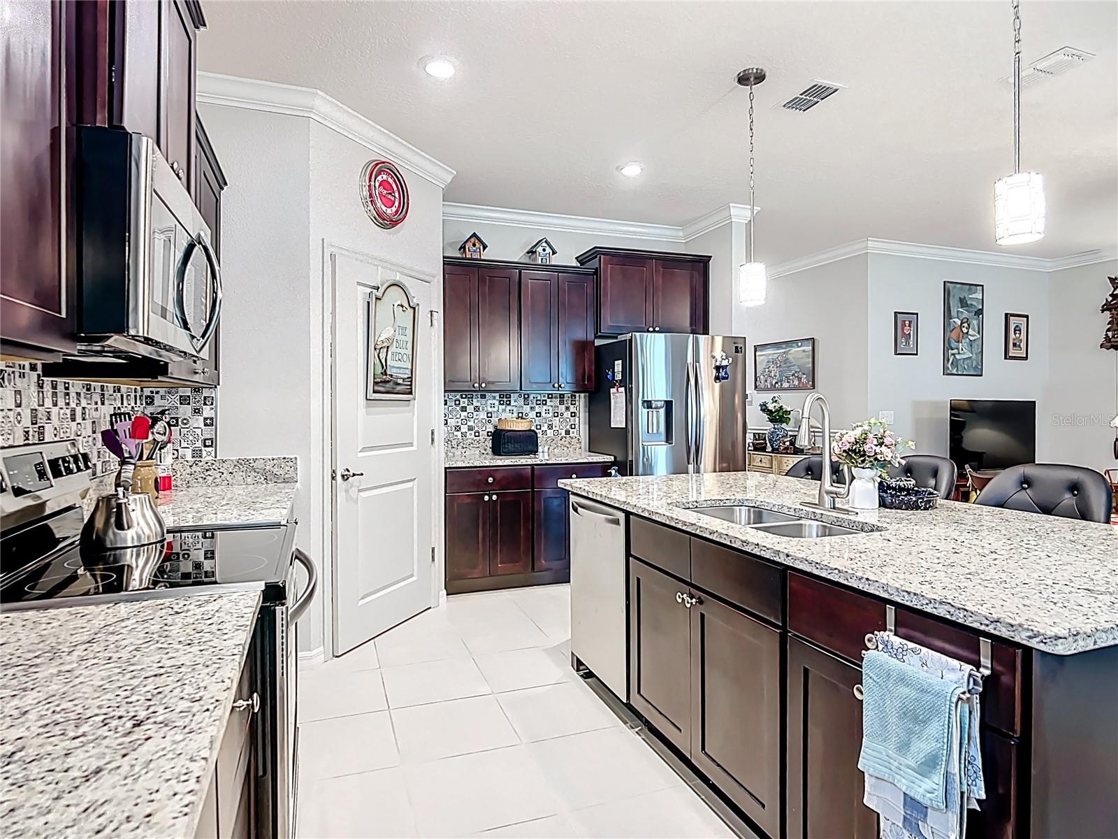 Image 14 of 50 For 9237 60th Terrace Road