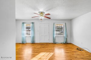 Image 3 of 12 For 5830 121st Terrace
