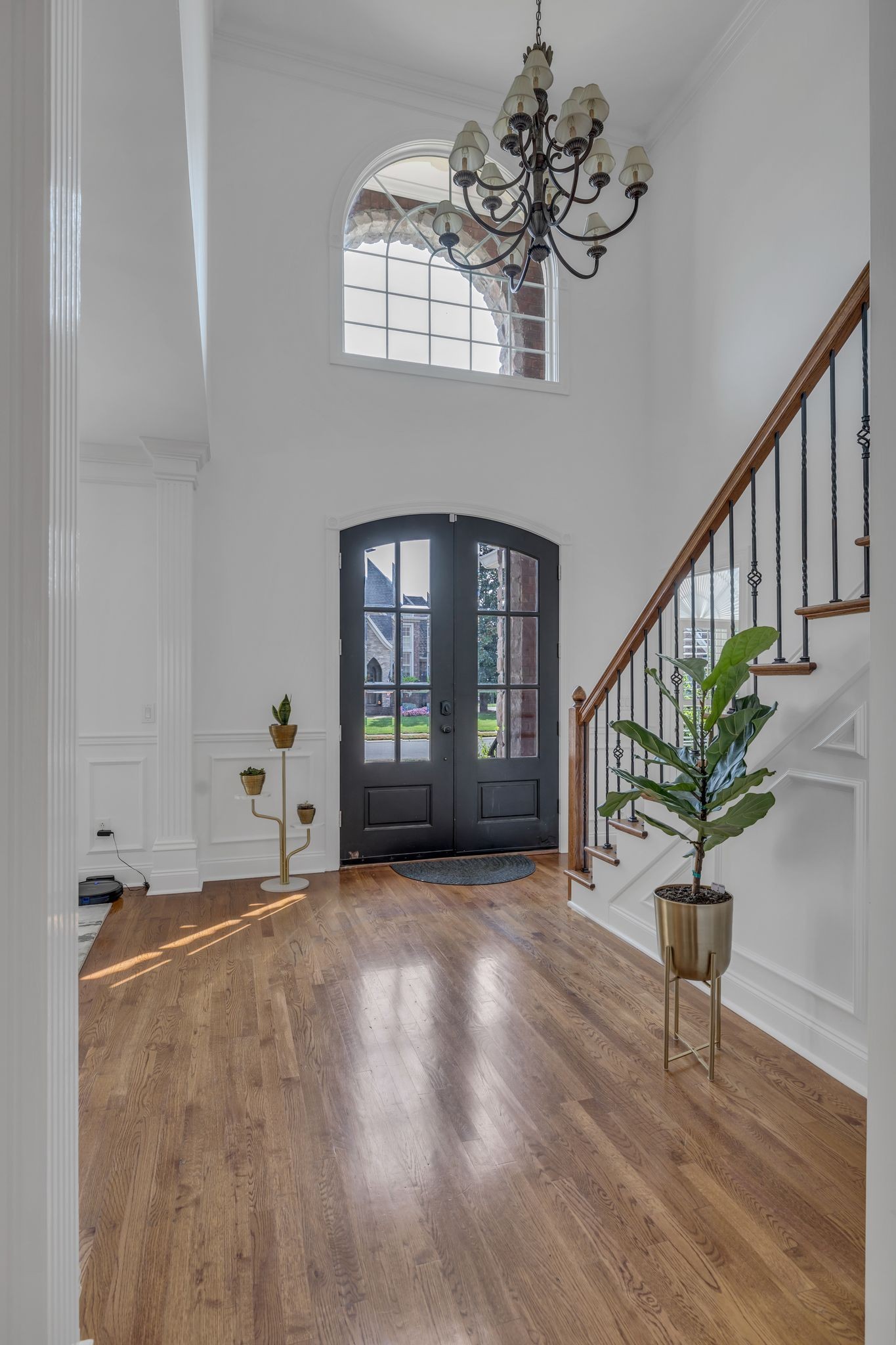 Image 7 of 14 For 10233 Athenia Drive