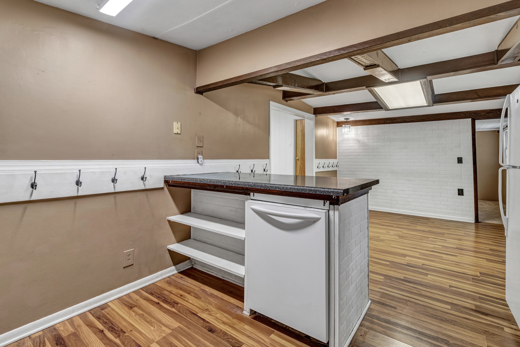 Image 10 of 68 For 5815 70th Street