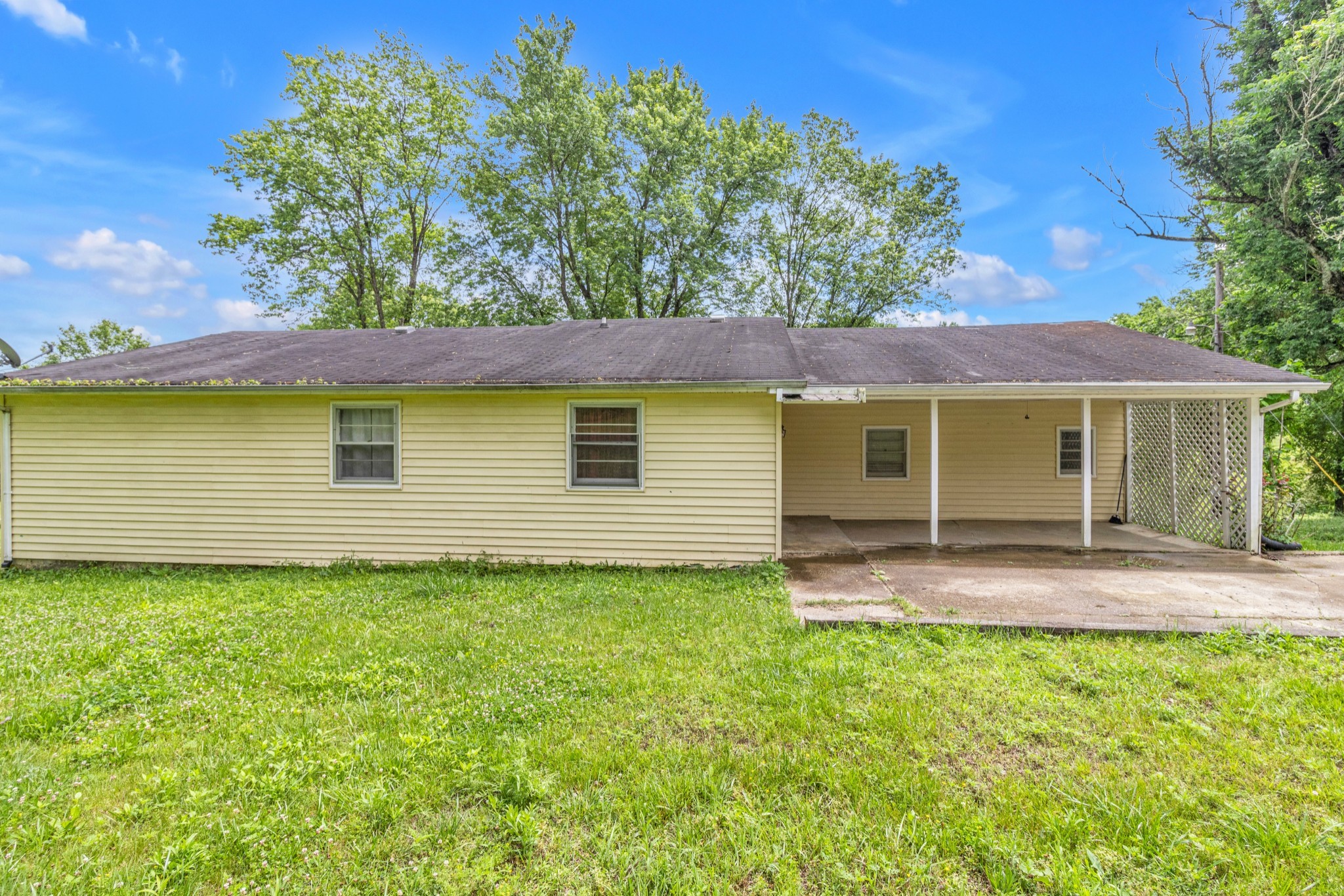 Image 28 of 68 For 5815 70th Street