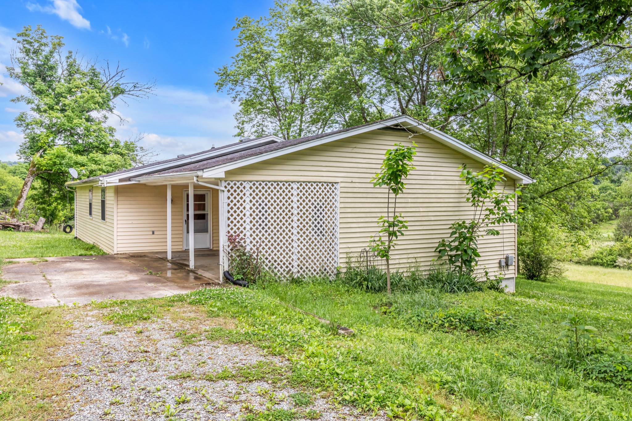 Image 29 of 68 For 5815 70th Street