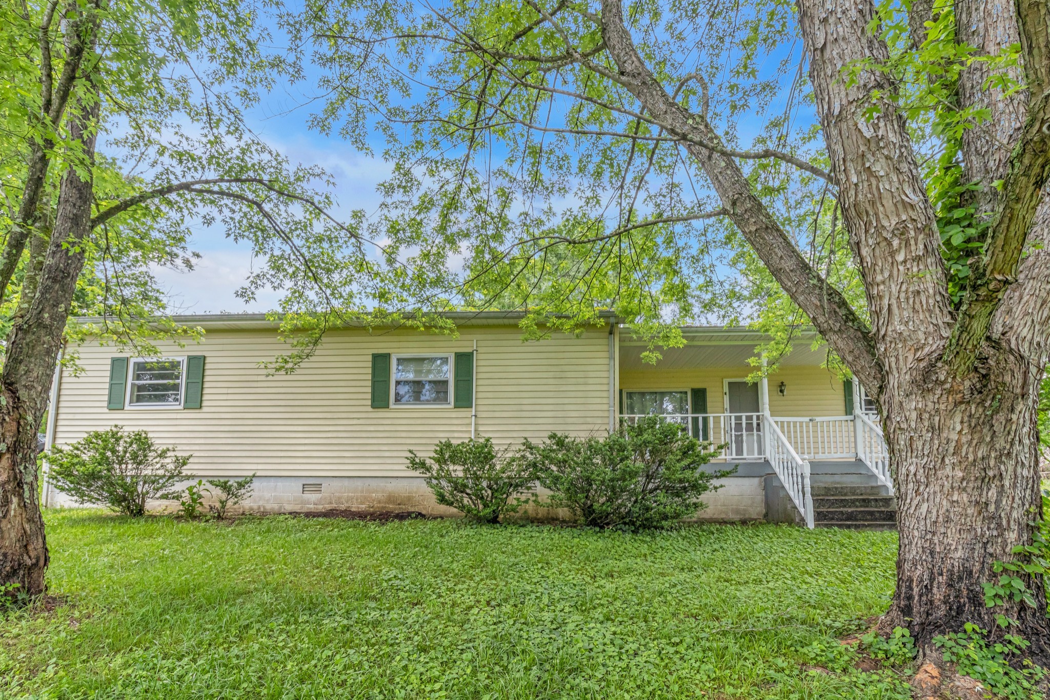 Image 3 of 68 For 5815 70th Street