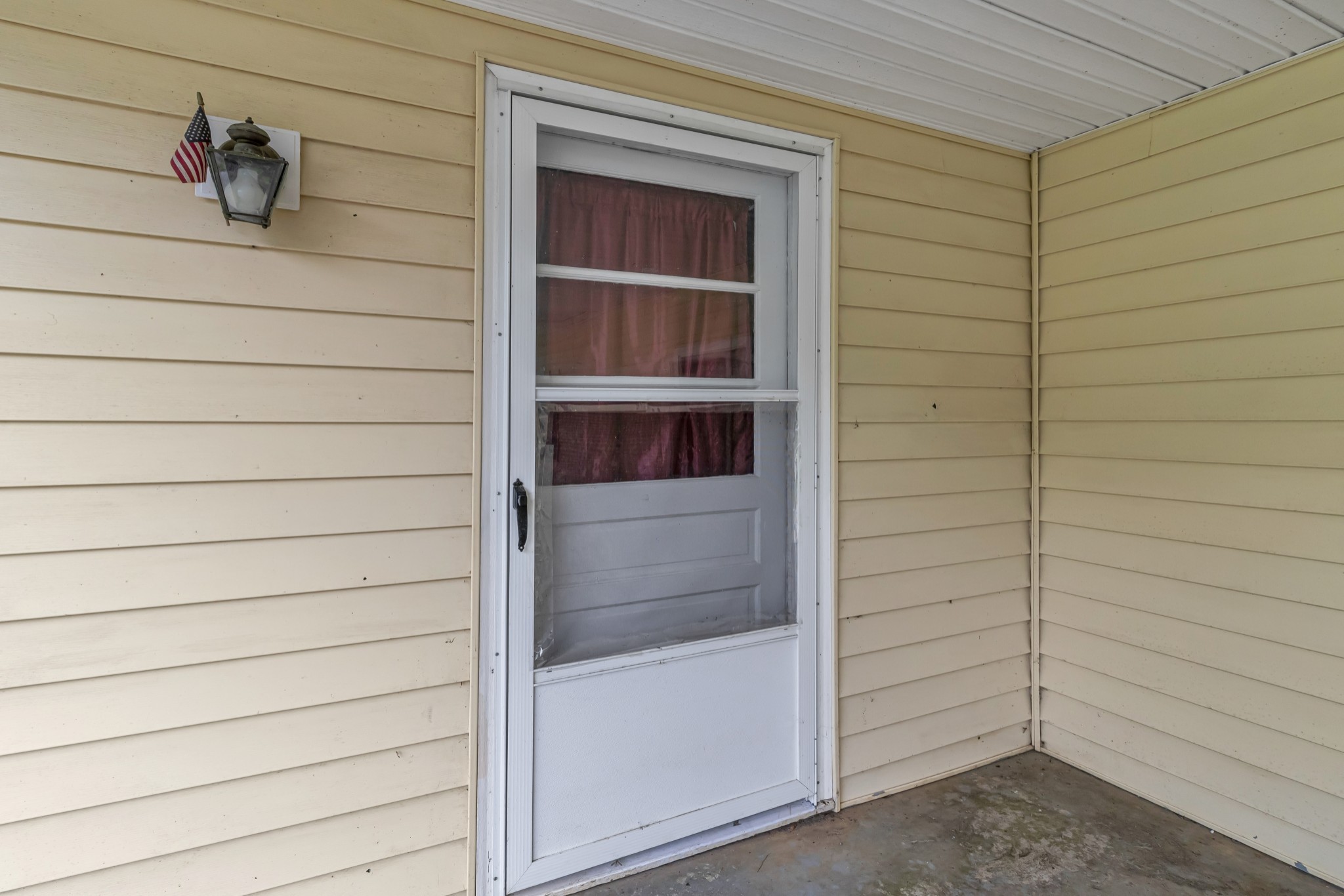 Image 5 of 68 For 5815 70th Street