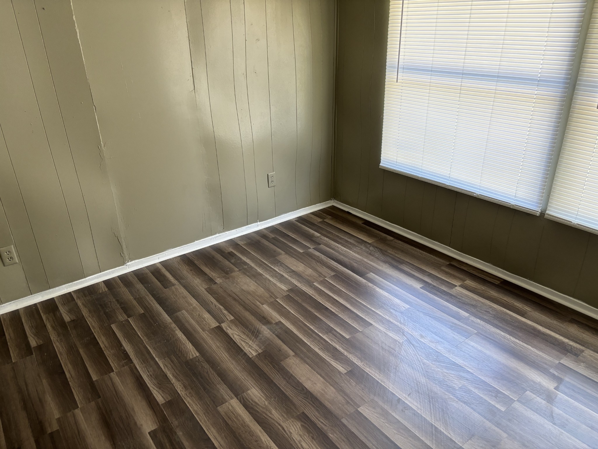 Image 6 of 67 For 4731 Crestline Drive