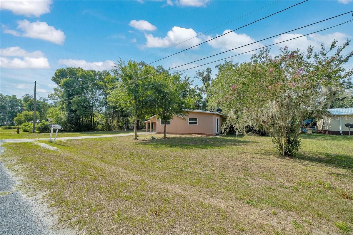 Image 17 of 64 For 1322 53rd Street