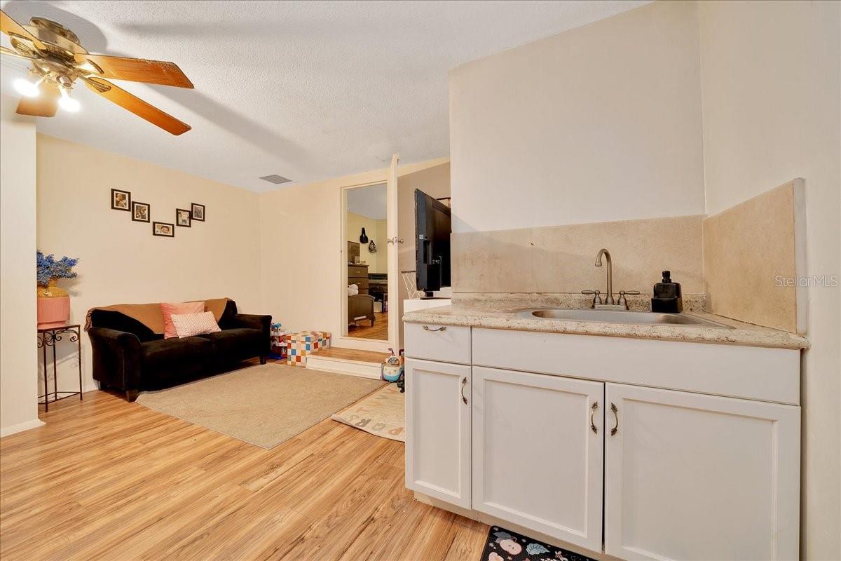 Image 30 of 64 For 1322 53rd Street