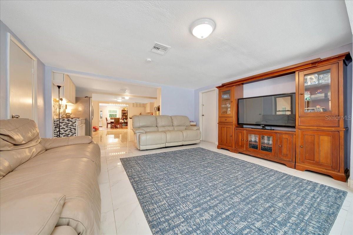 Image 42 of 64 For 1322 53rd Street
