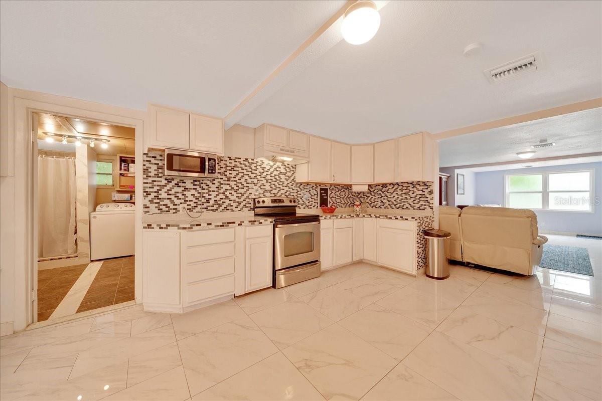 Image 52 of 64 For 1322 53rd Street