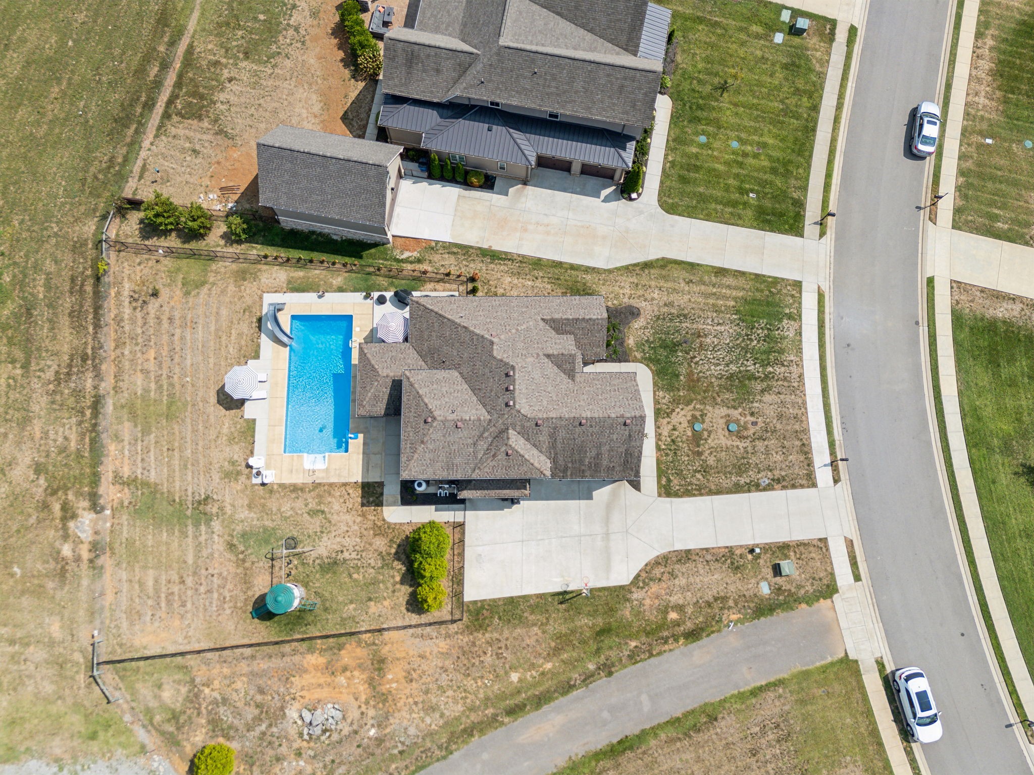 Image 36 of 37 For 2705 147 Terrace