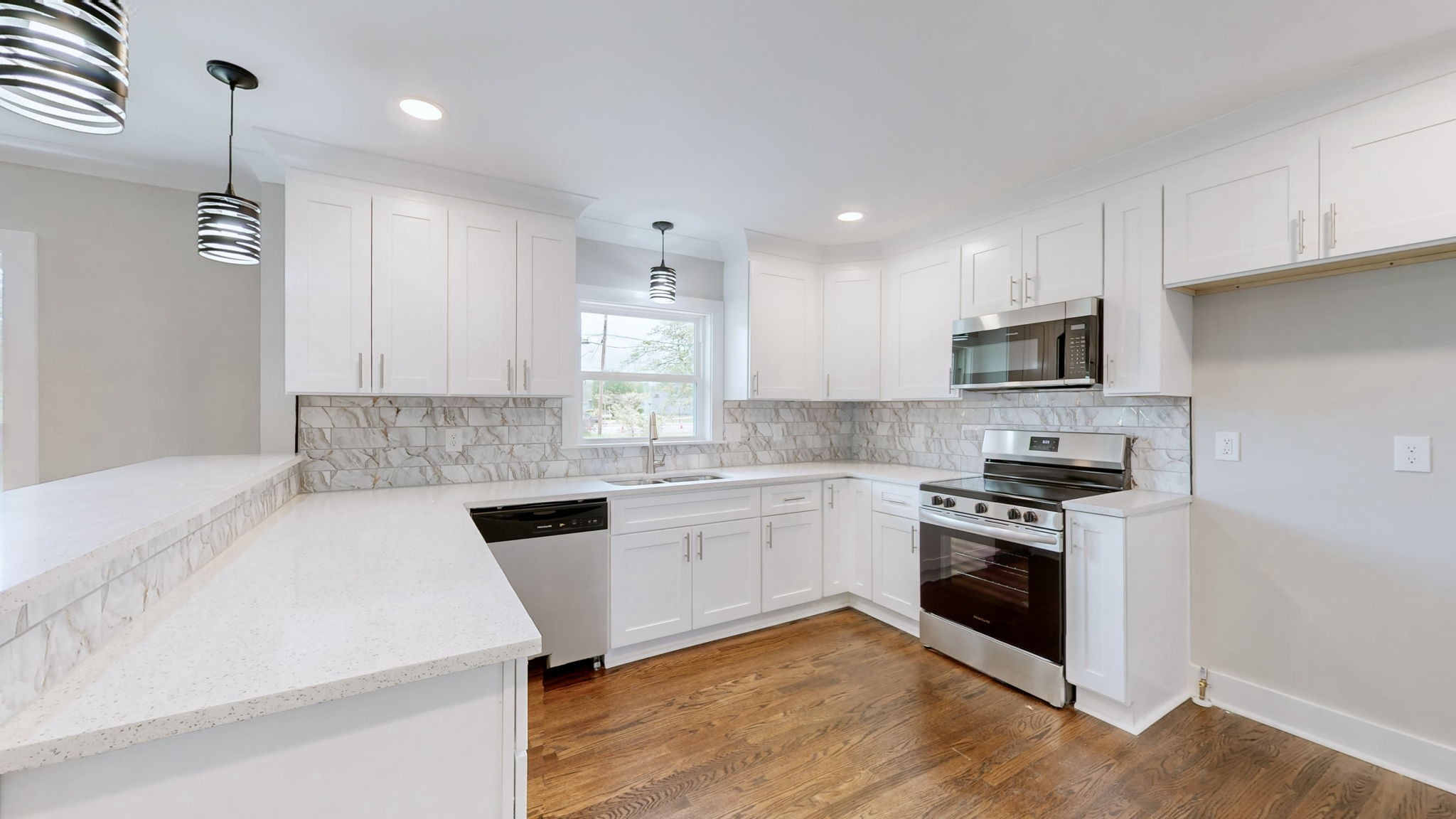 Image 3 of 53 For 4015 22nd Street