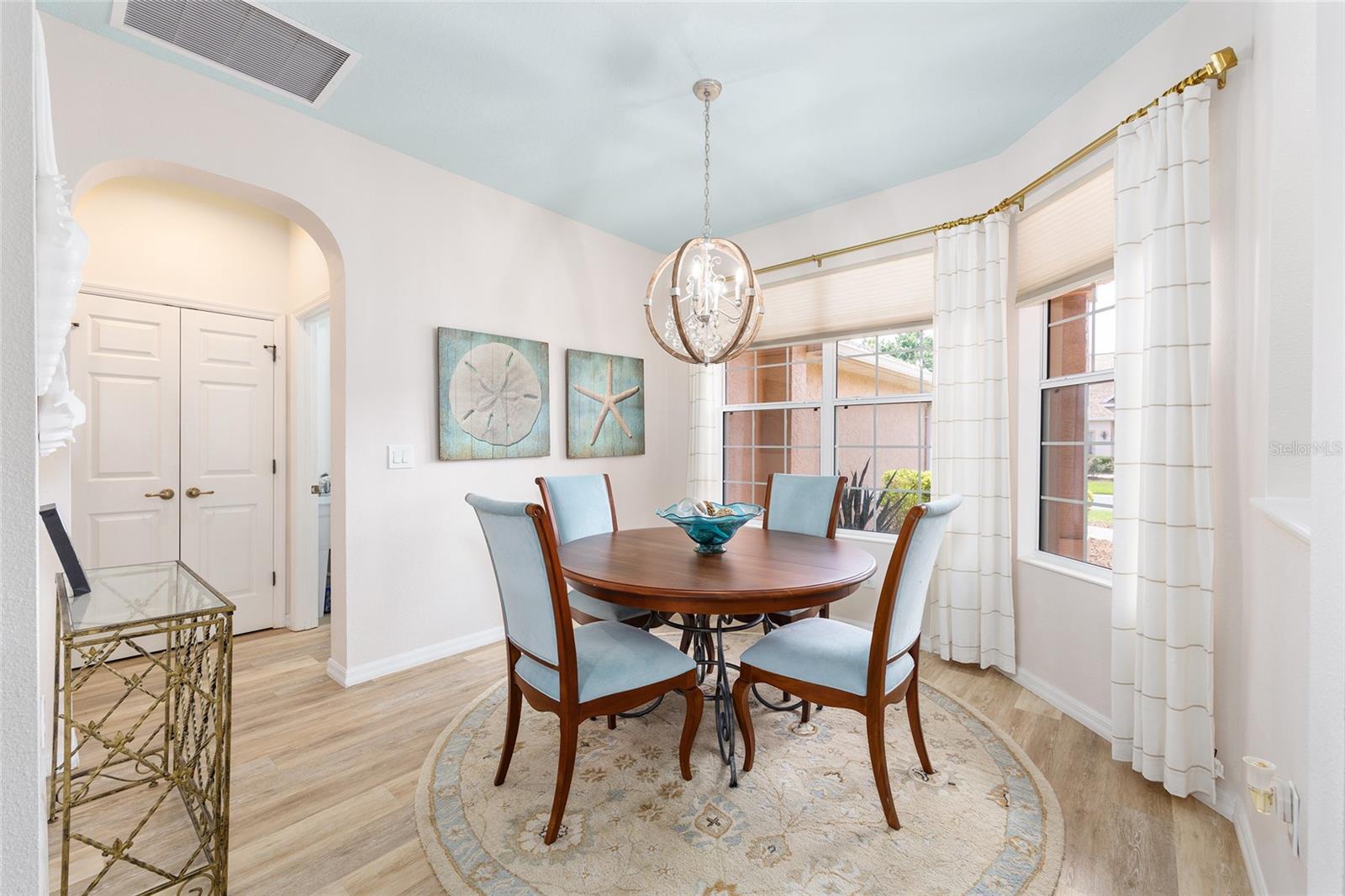 Image 11 of 40 For 8303 82nd Circle