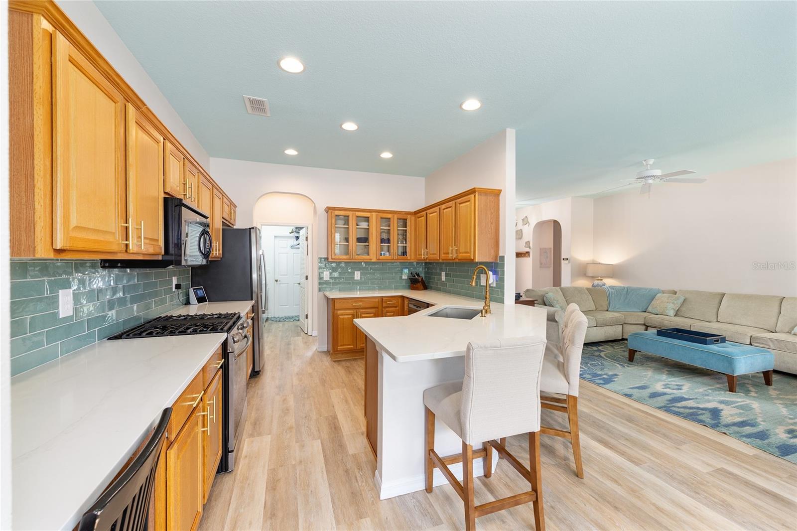 Image 14 of 40 For 8303 82nd Circle