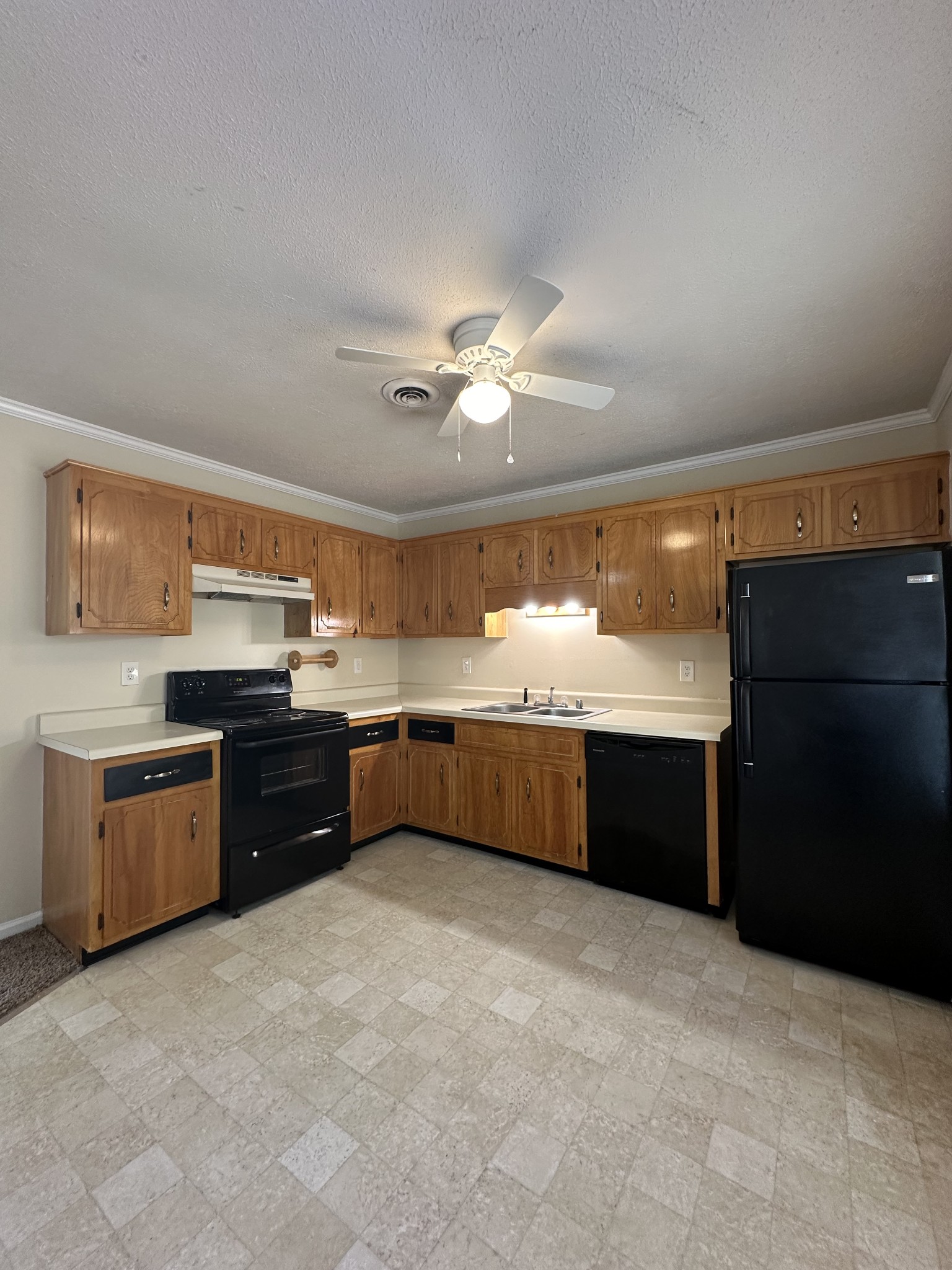 Image 5 of 10 For 8304 107th Place