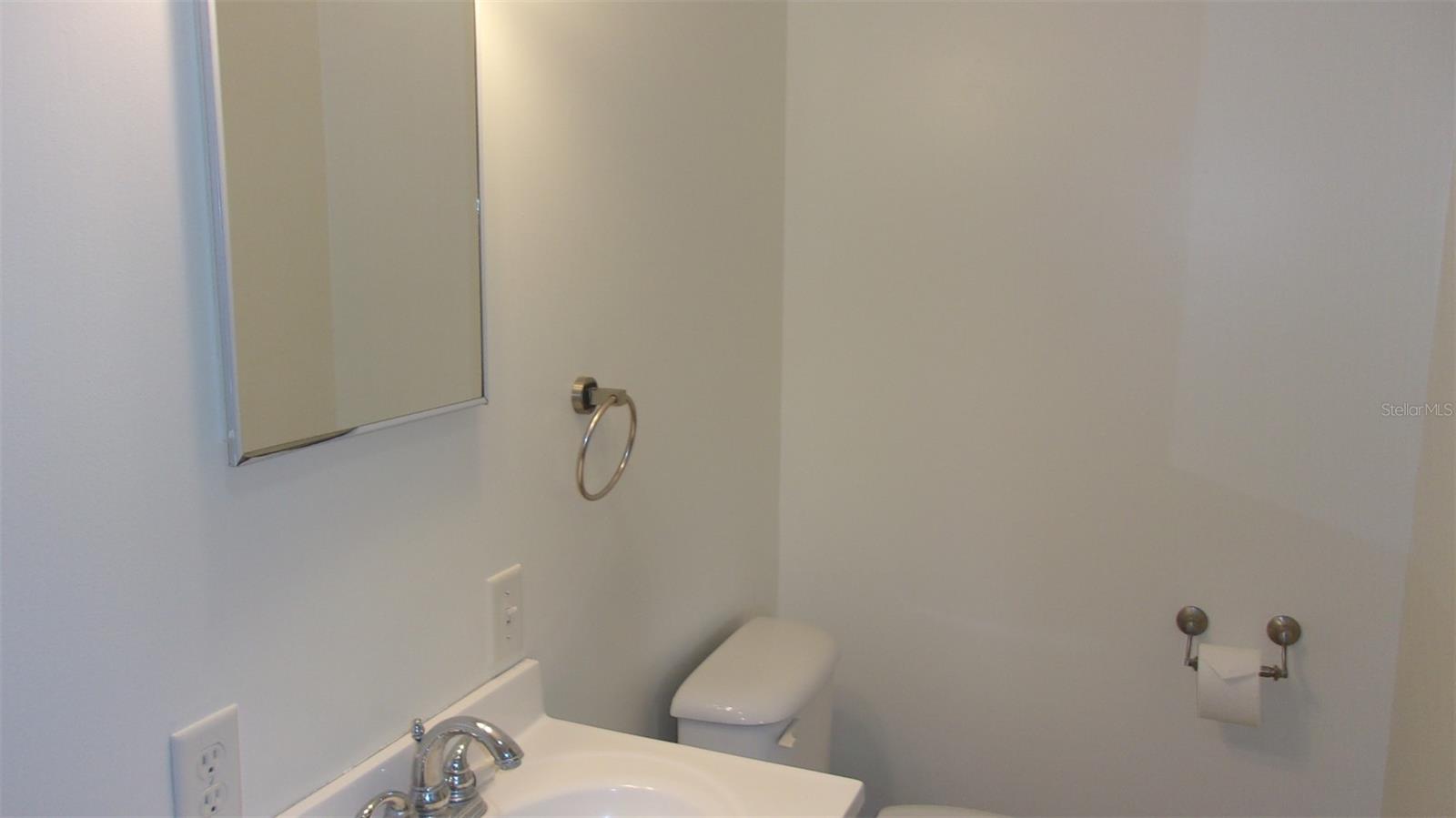 Image 11 of 36 For 9960 103rd Lane