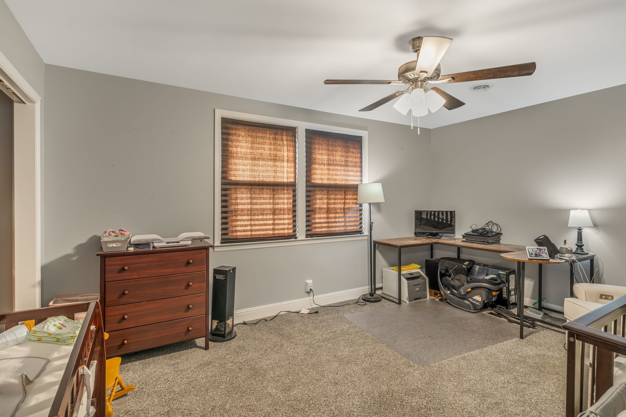Image 21 of 57 For 3295 56 Avenue