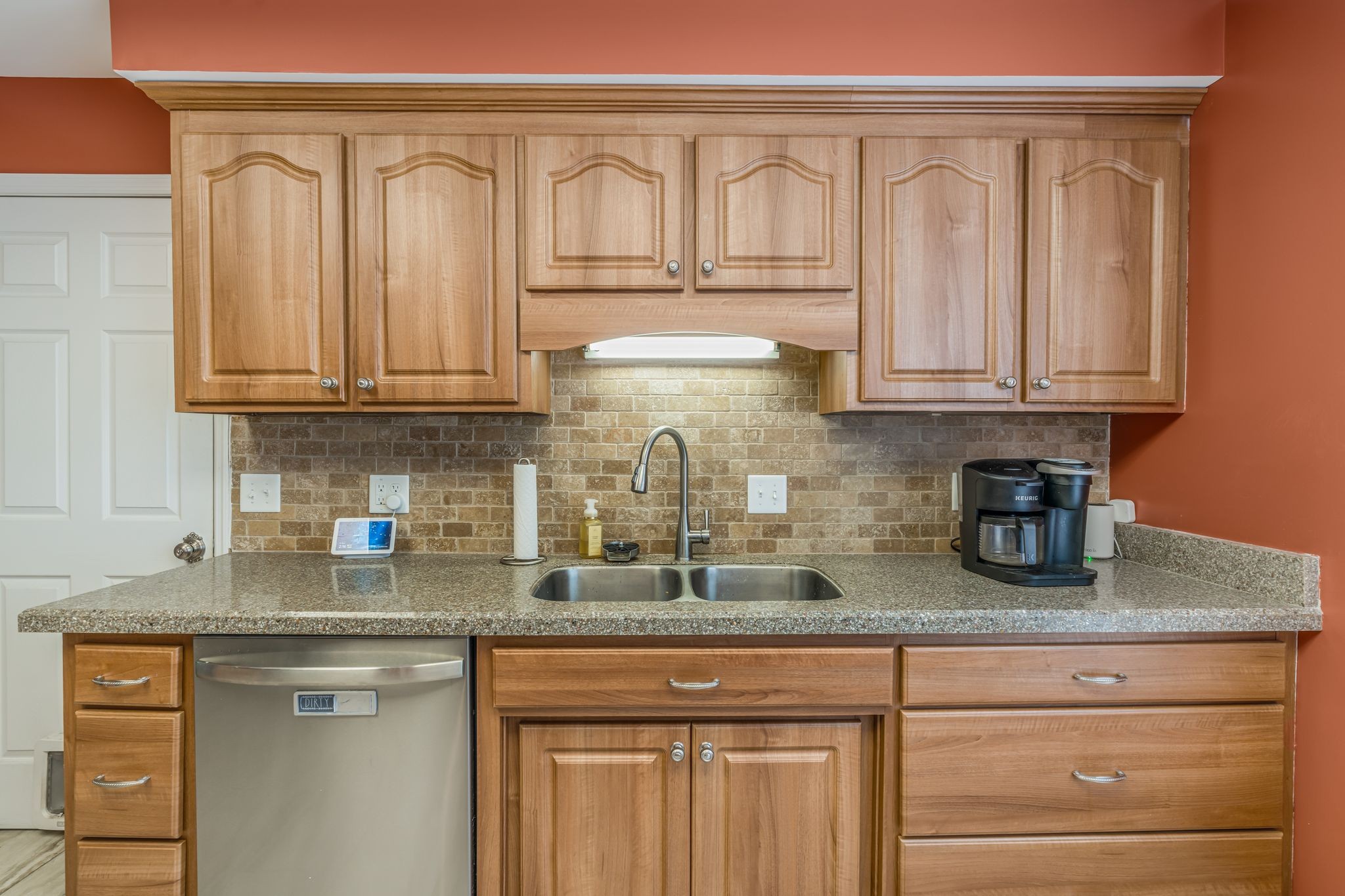 Image 9 of 57 For 3295 56 Avenue