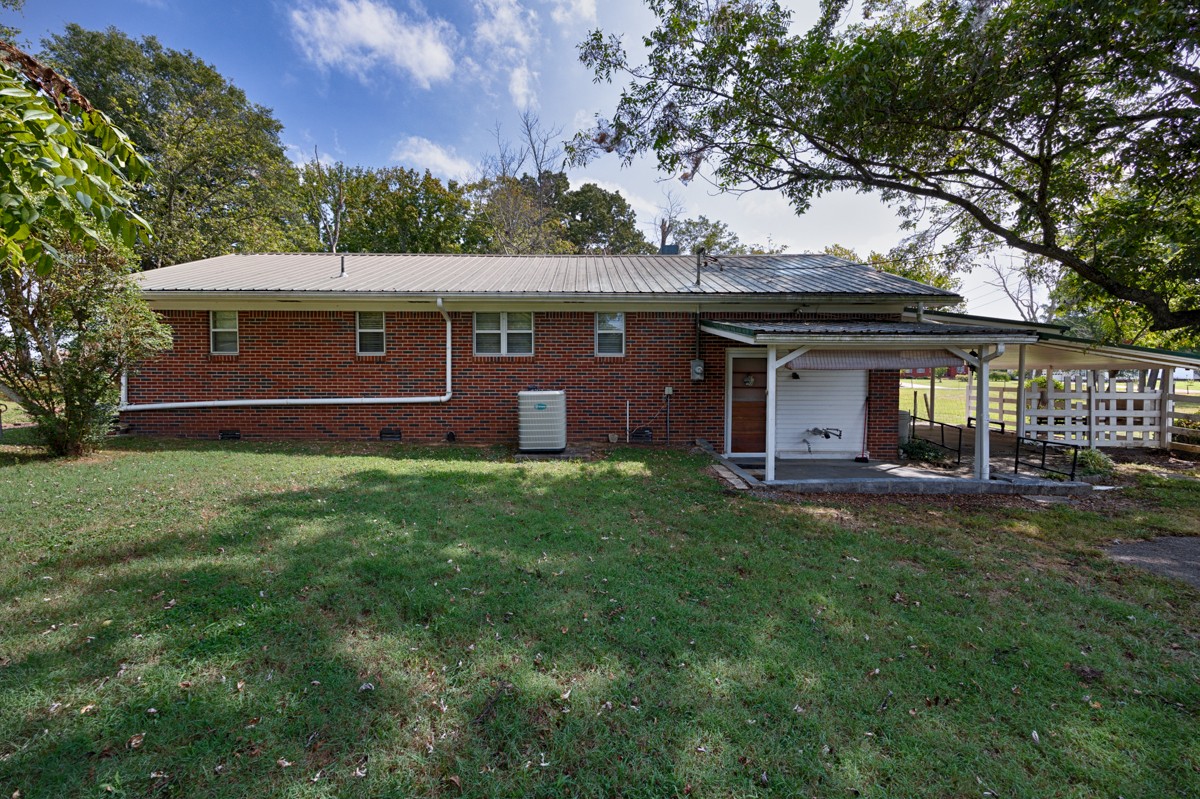 Image 5 of 13 For 440 52nd Avenue 6-8