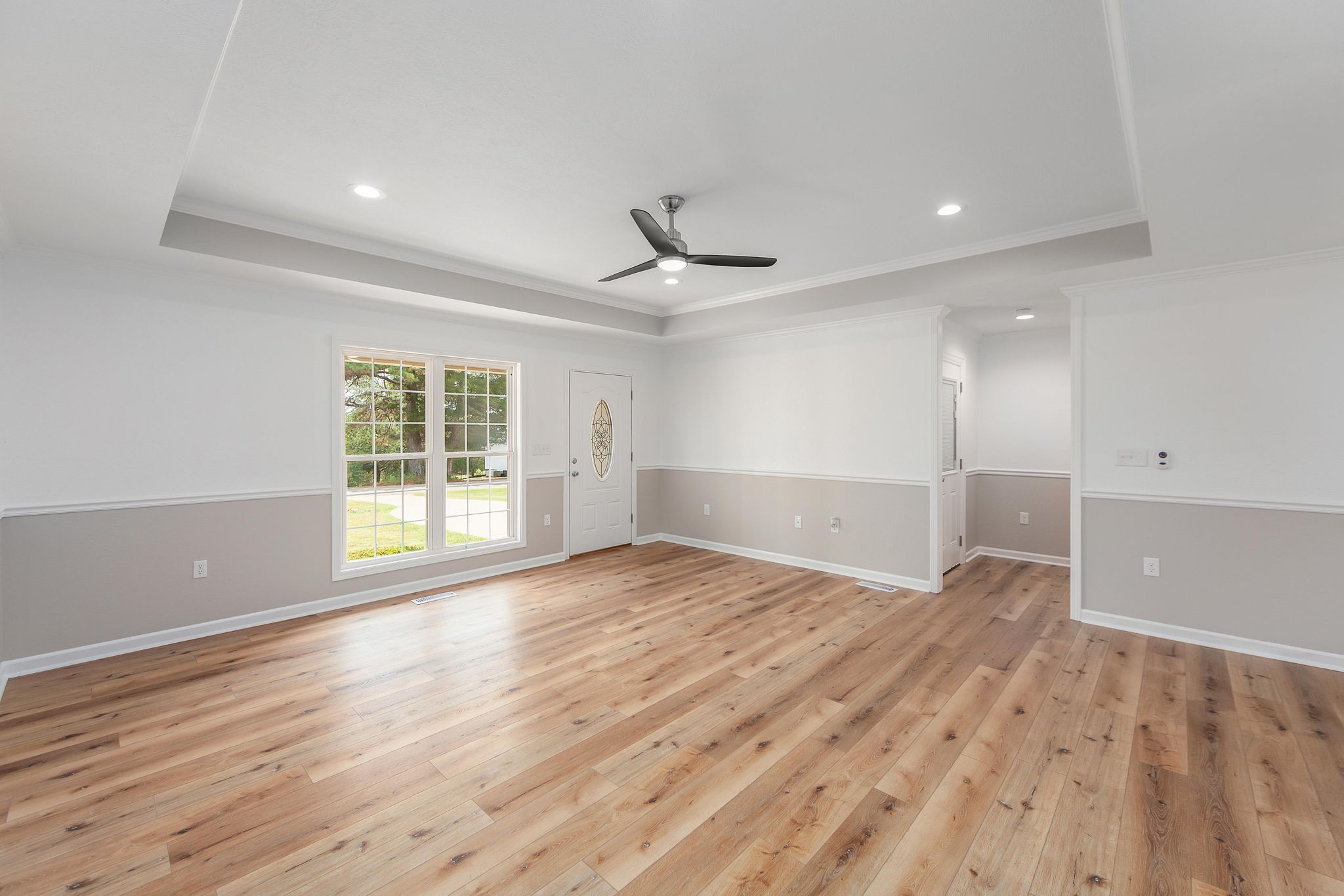 Image 11 of 18 For 2342 19 Circle