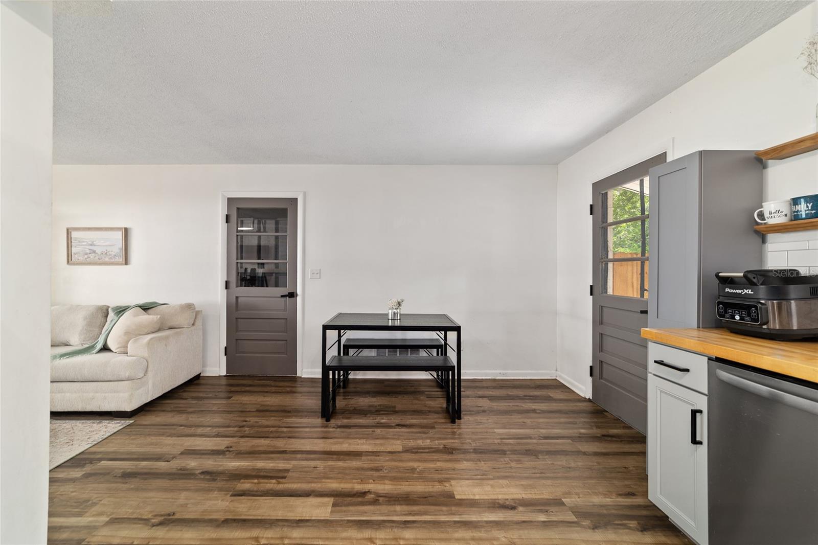 Image 15 of 39 For 4601 18th Avenue