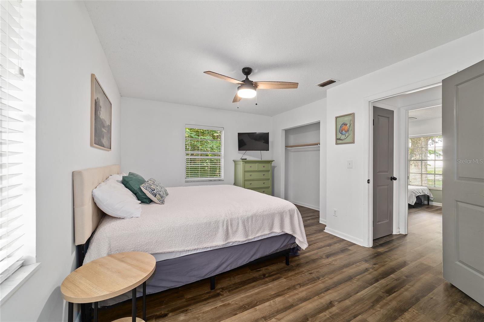 Image 23 of 39 For 4601 18th Avenue