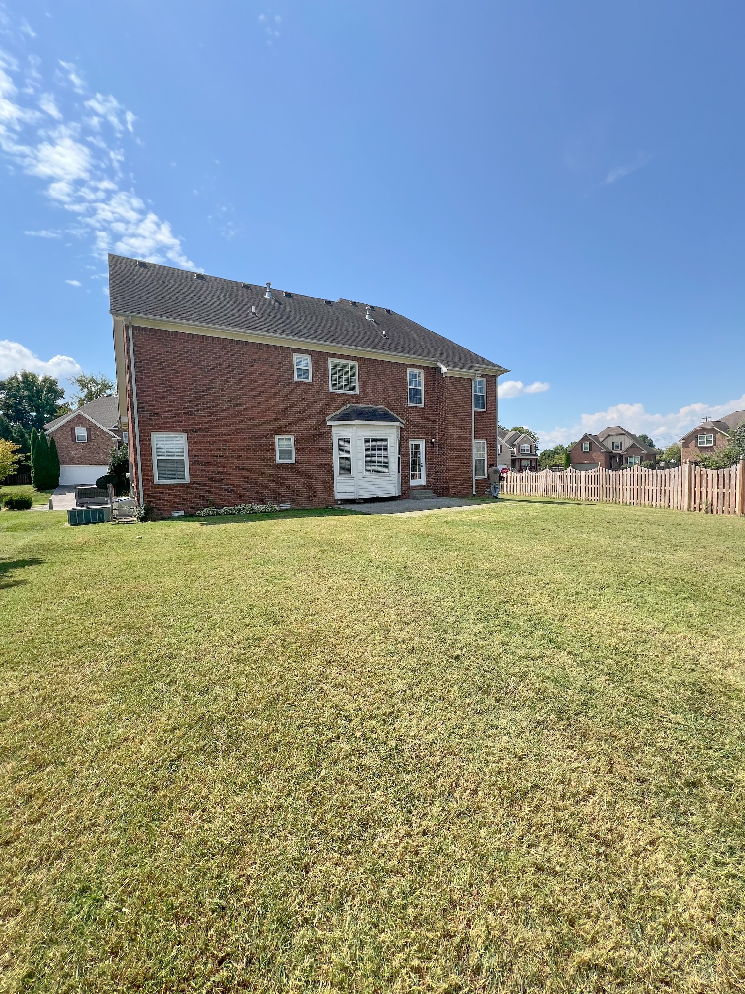 Image 12 of 49 For 6812 Gideon Circle