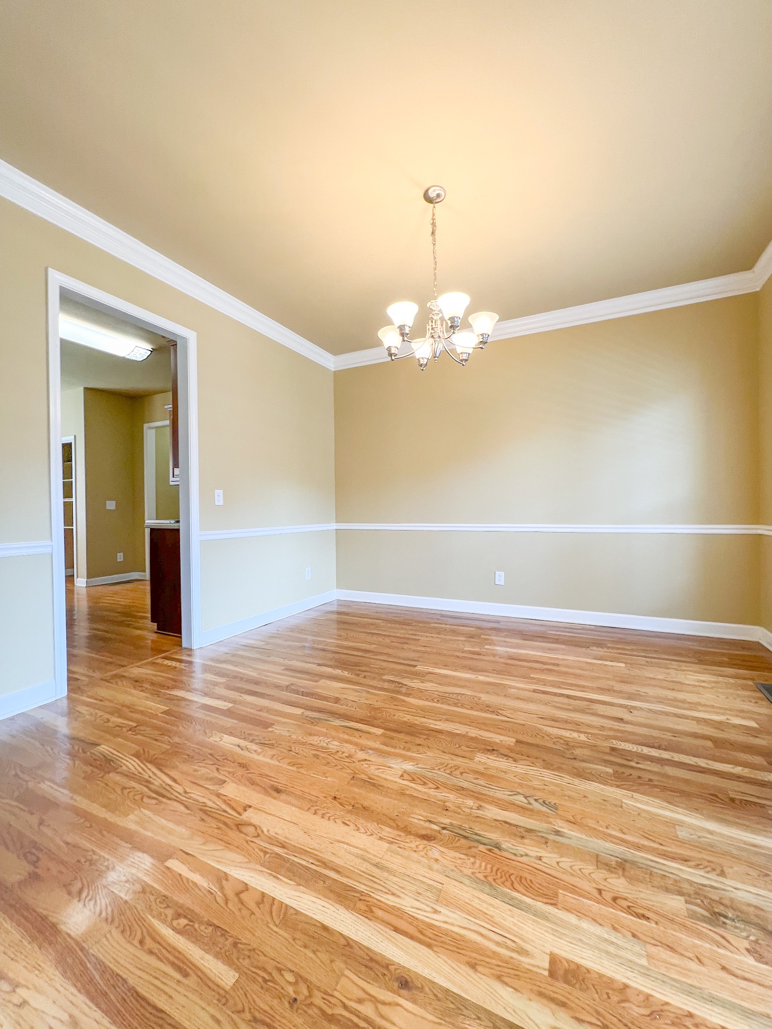 Image 2 of 49 For 6812 Gideon Circle