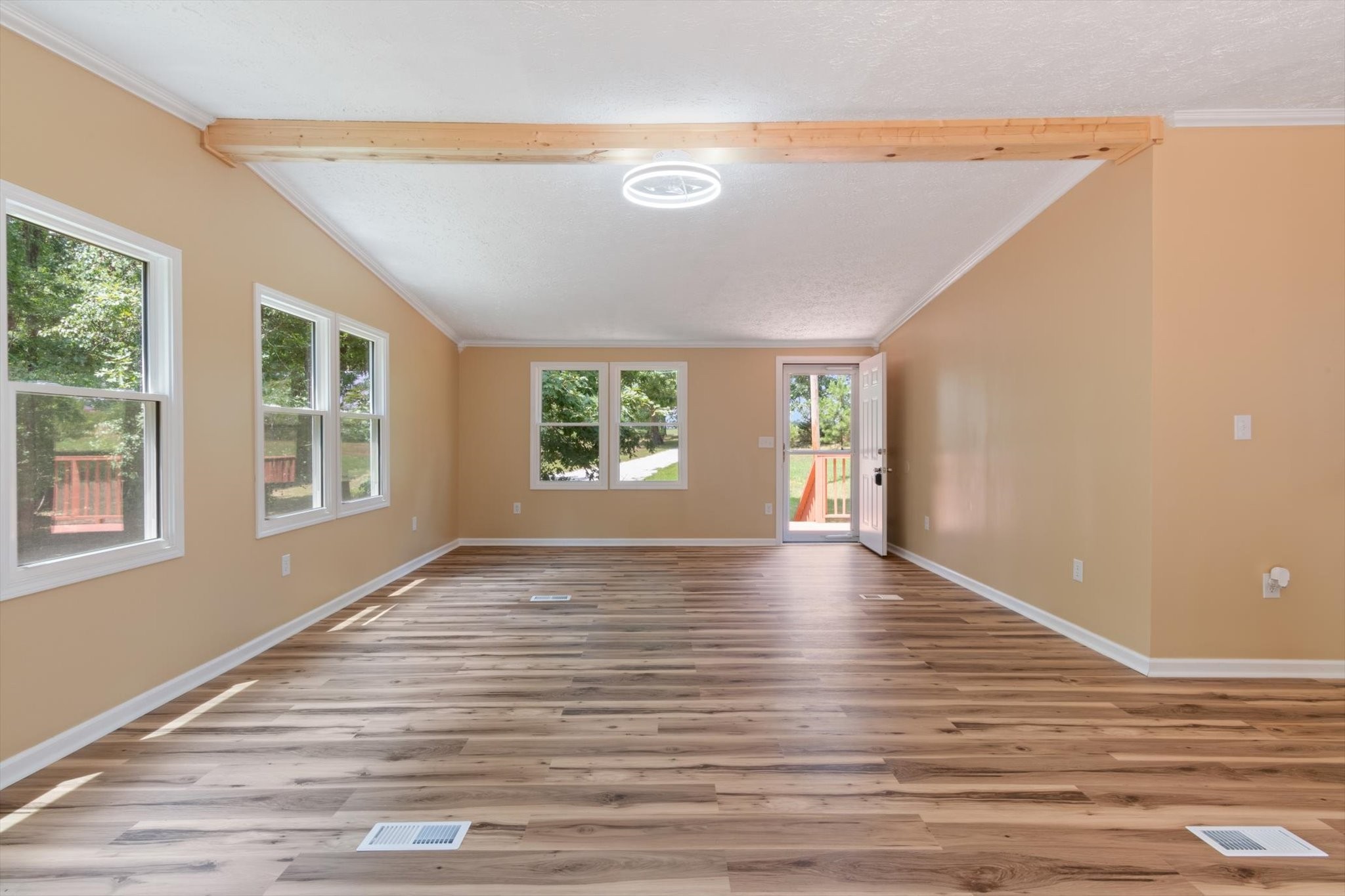 Image 23 of 35 For 8770 196th Terrace Road