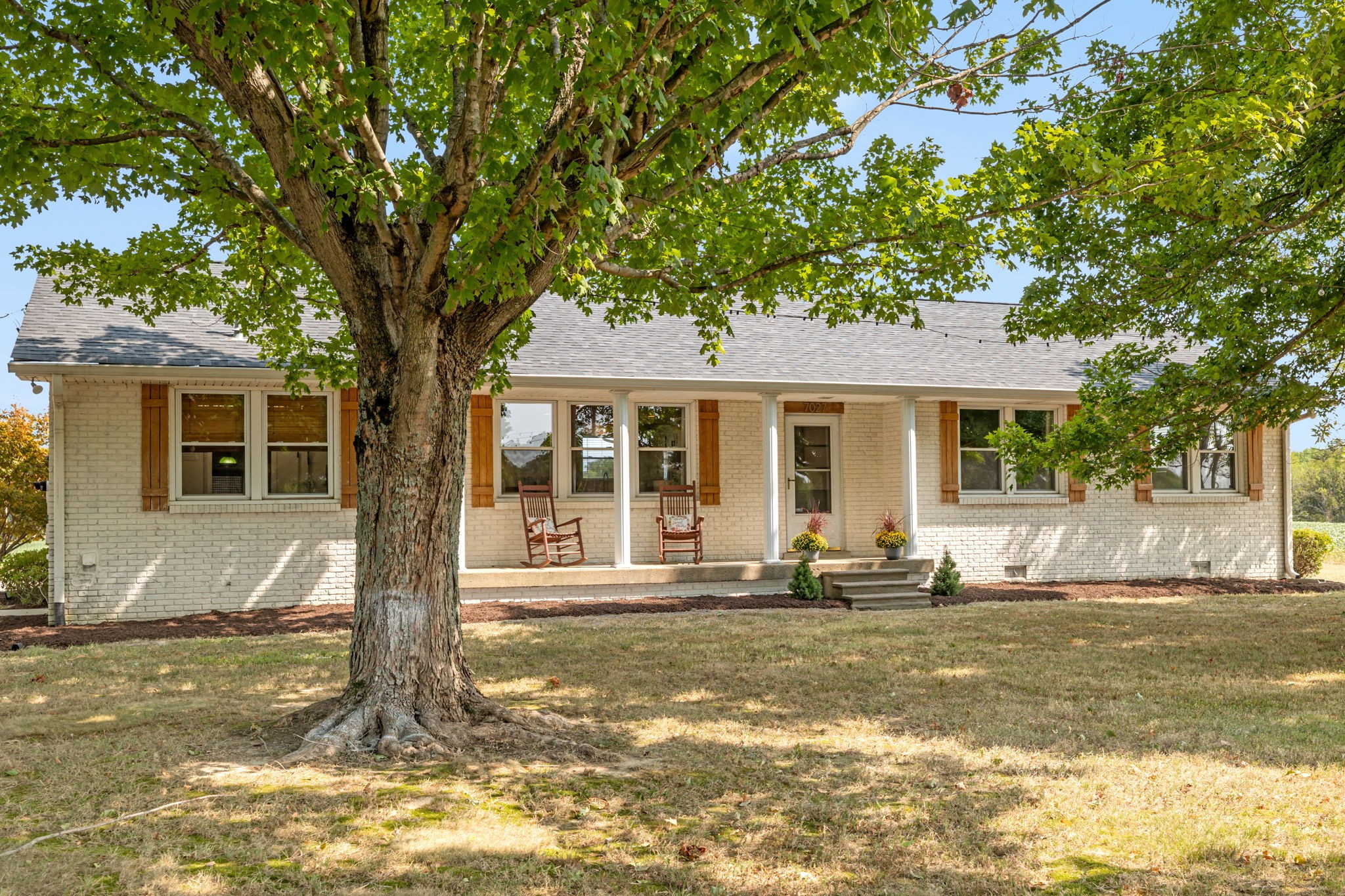 Image 3 of 68 For 5598 78th Court