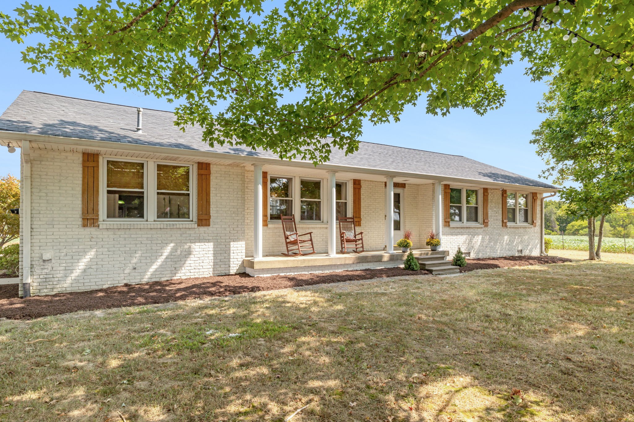 Image 4 of 68 For 5598 78th Court