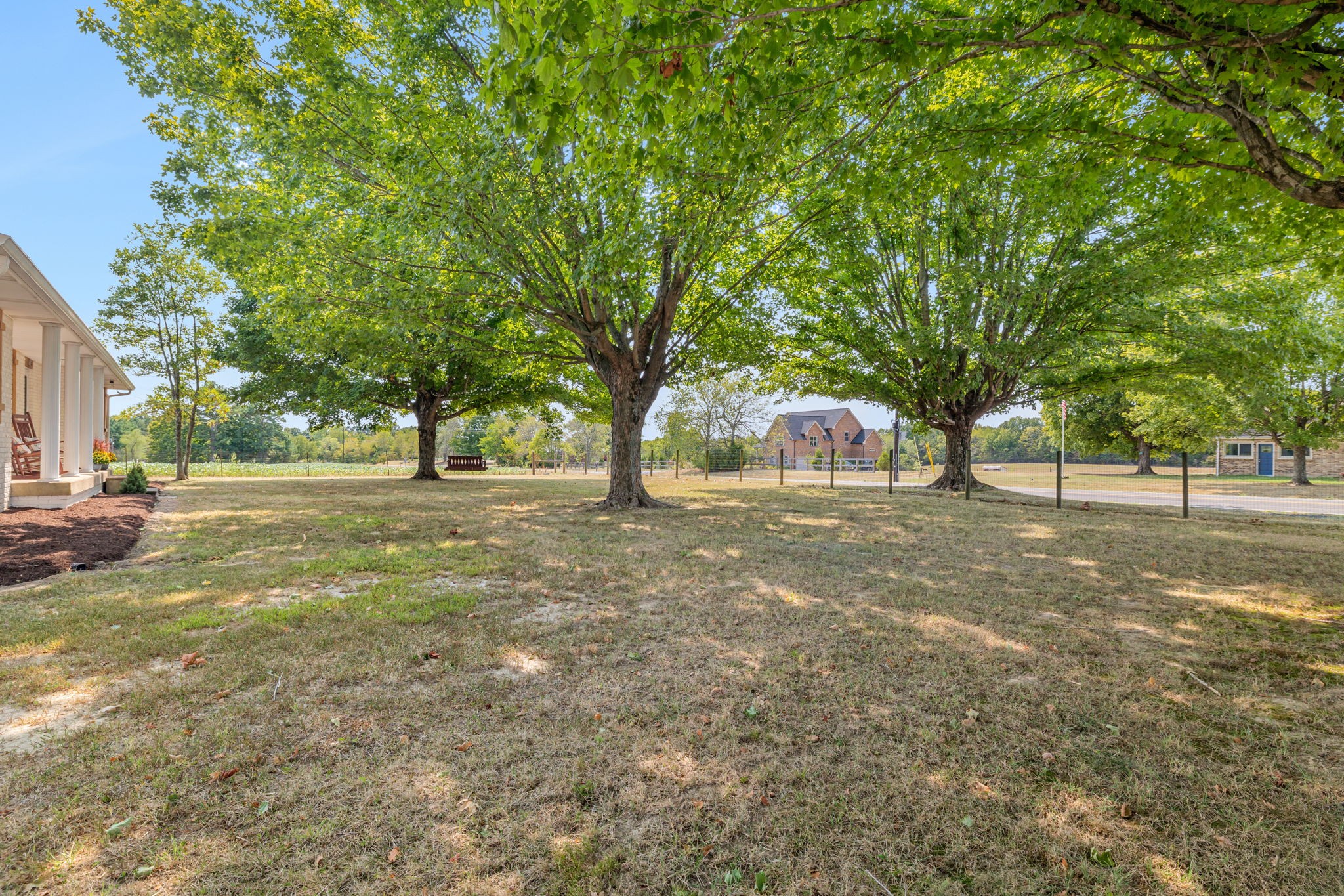 Image 40 of 68 For 5598 78th Court