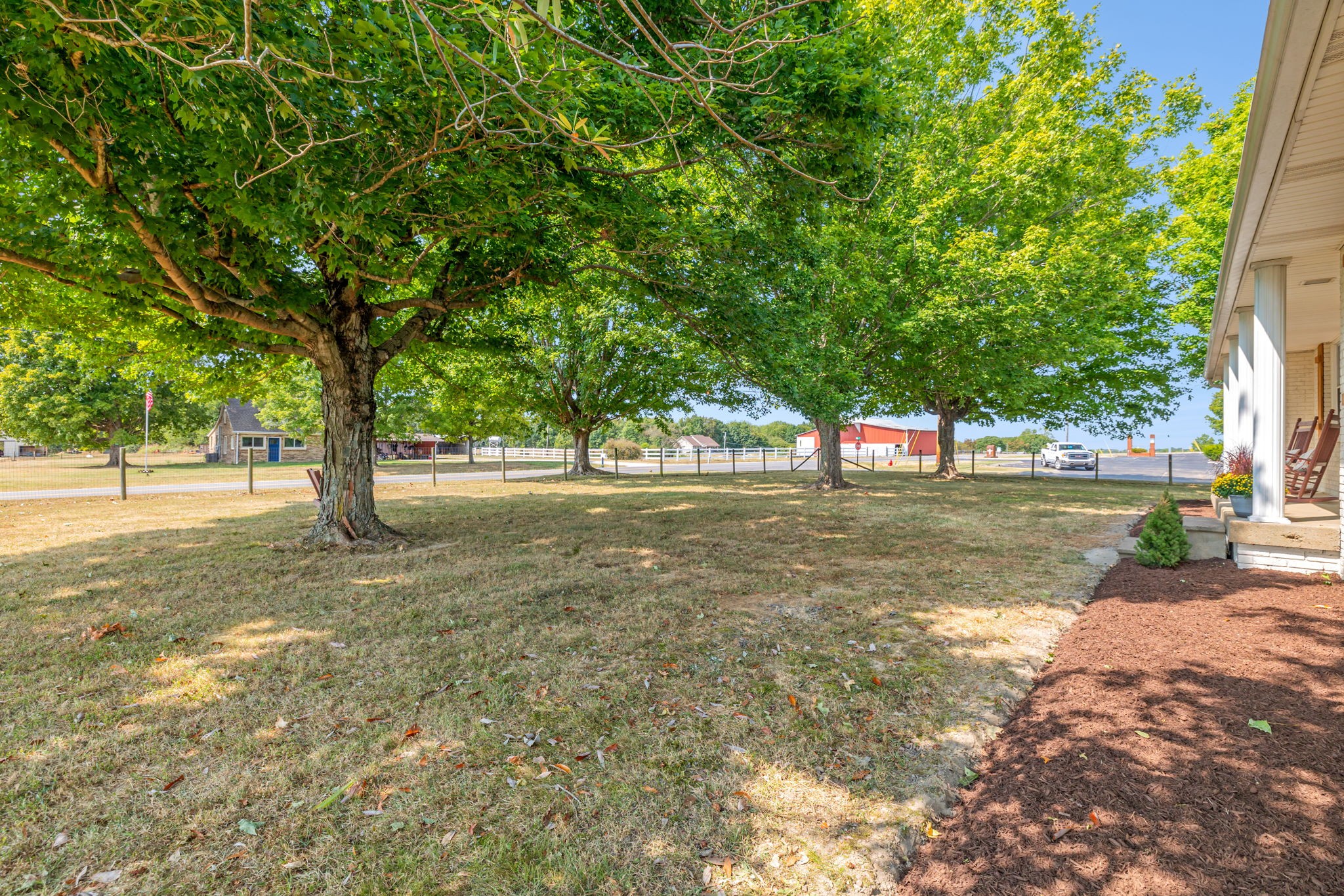 Image 7 of 68 For 5598 78th Court