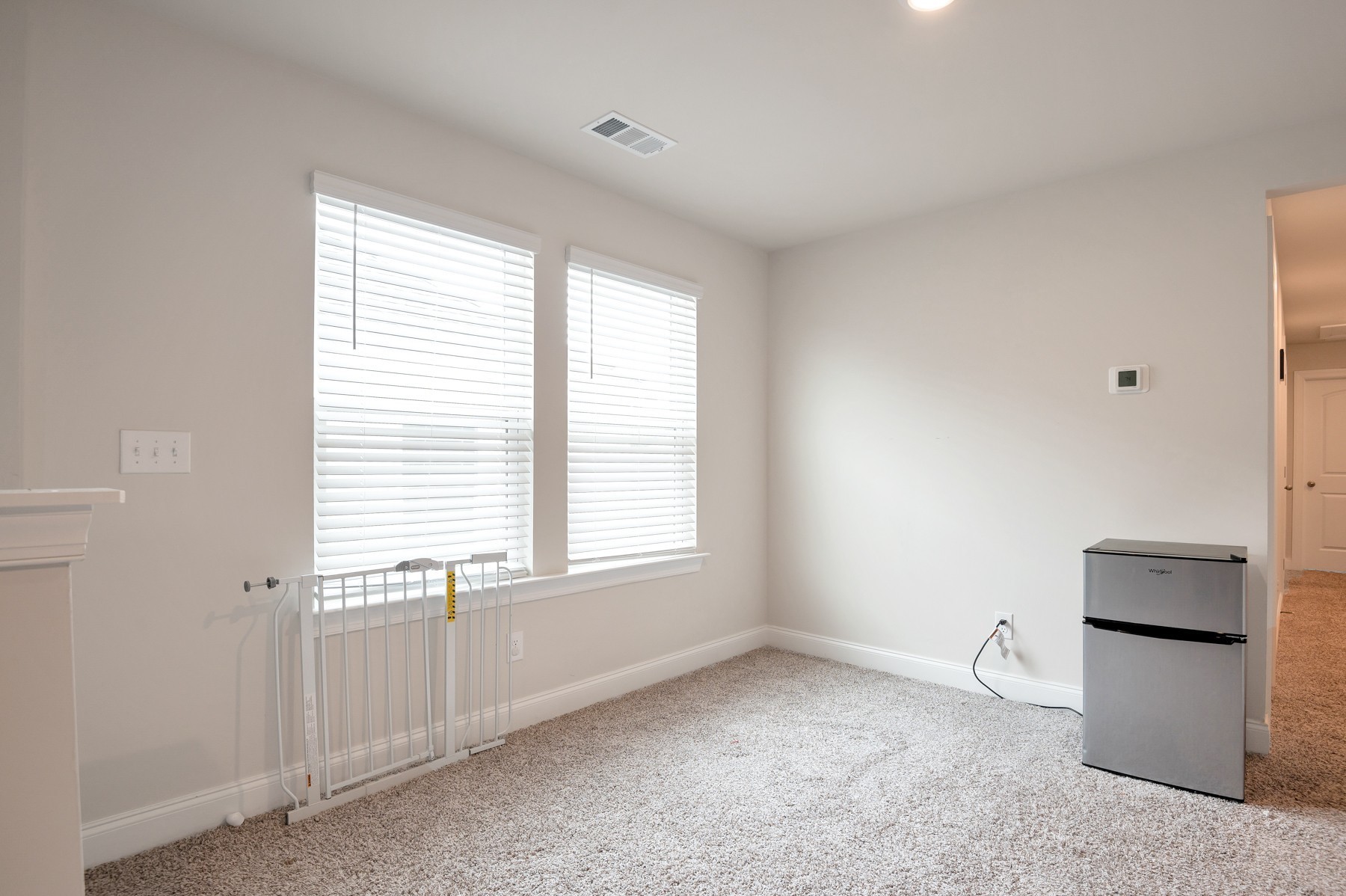 Image 12 of 29 For 4460 44th Street