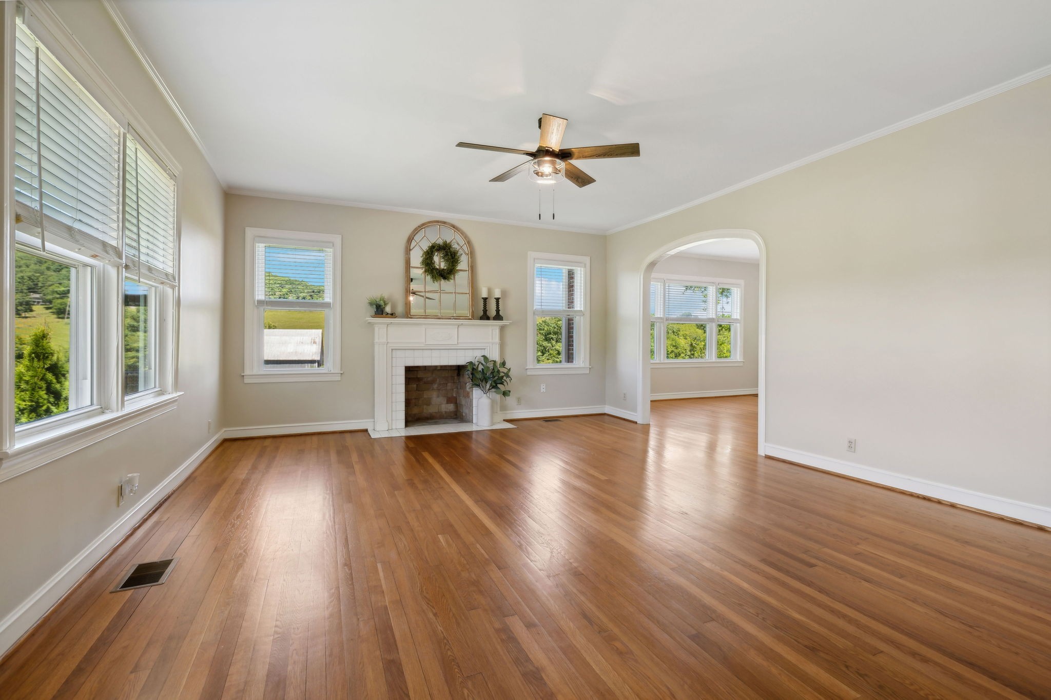 Image 17 of 48 For 10269 63rd Avenue